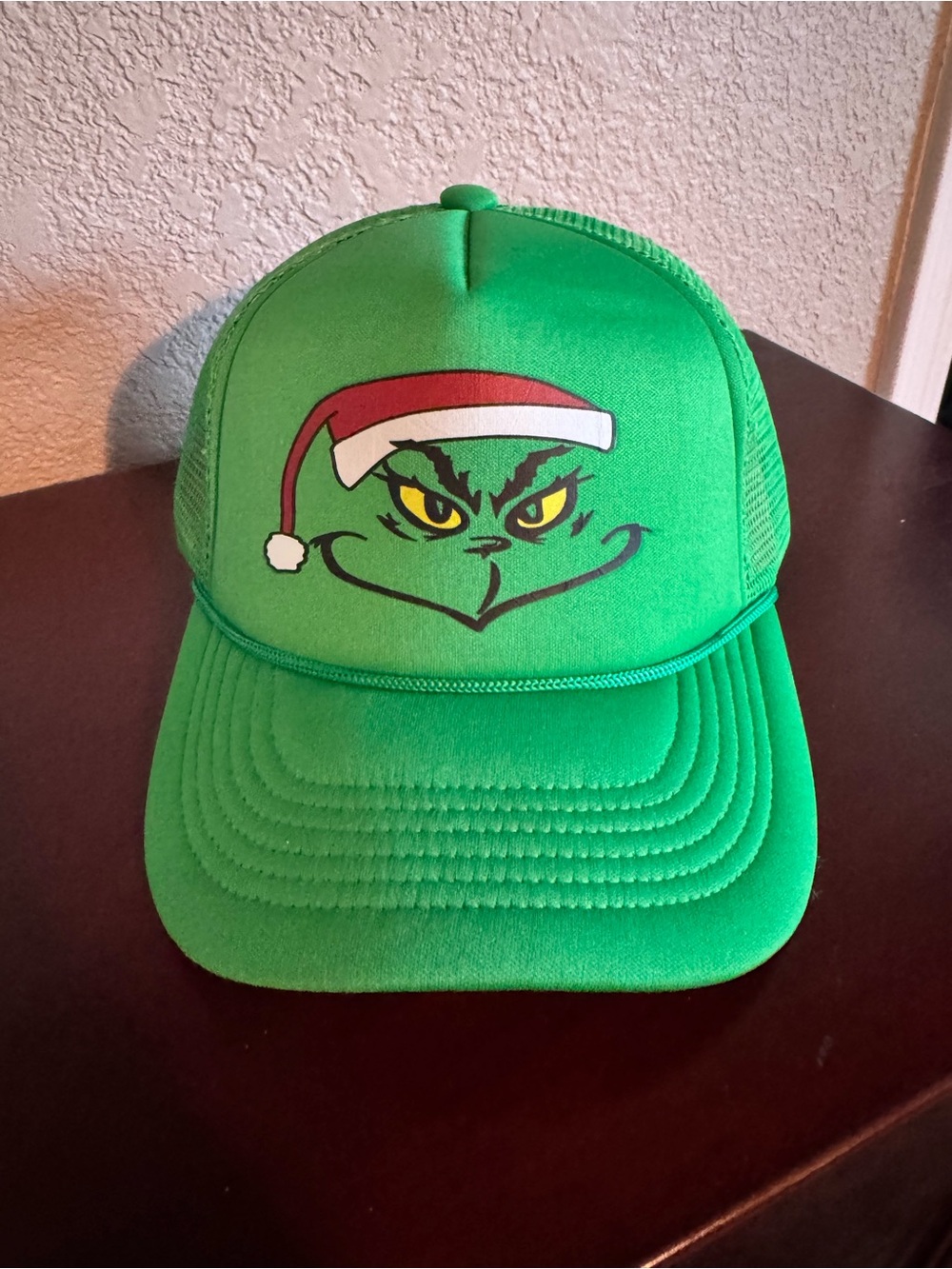 Brand new Grinch hat